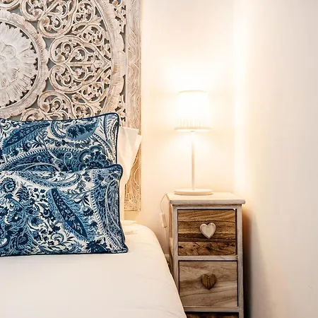Апартаменты Cosy With Terrace In Graca